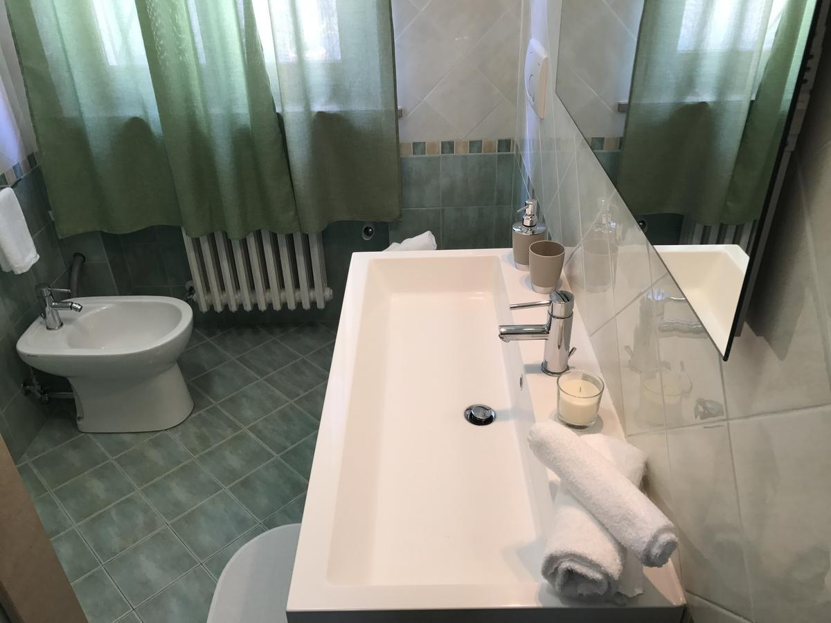 B&B Civico22 Civitanova Marche Ngoại thất bức ảnh
